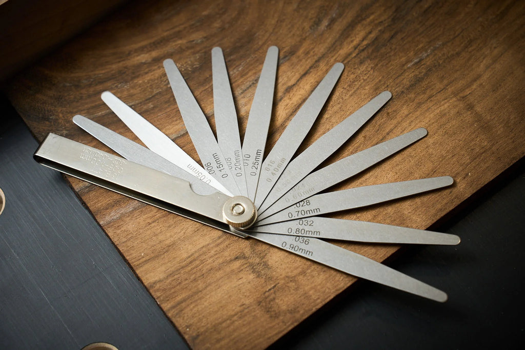Precision Feeler Gauges Set 13 leaves.